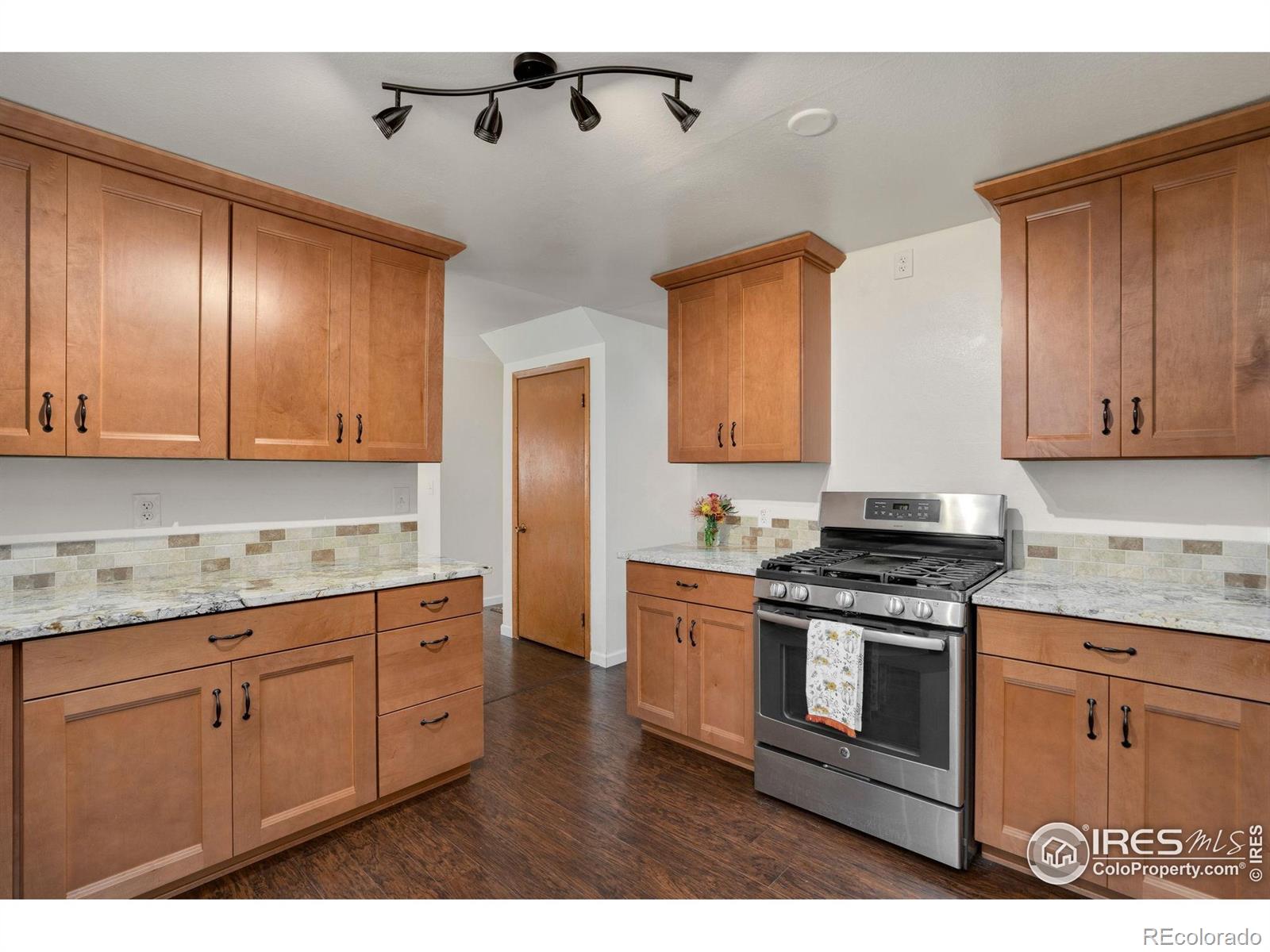 MLS Image #16 for 2219  27th avenue,greeley, Colorado