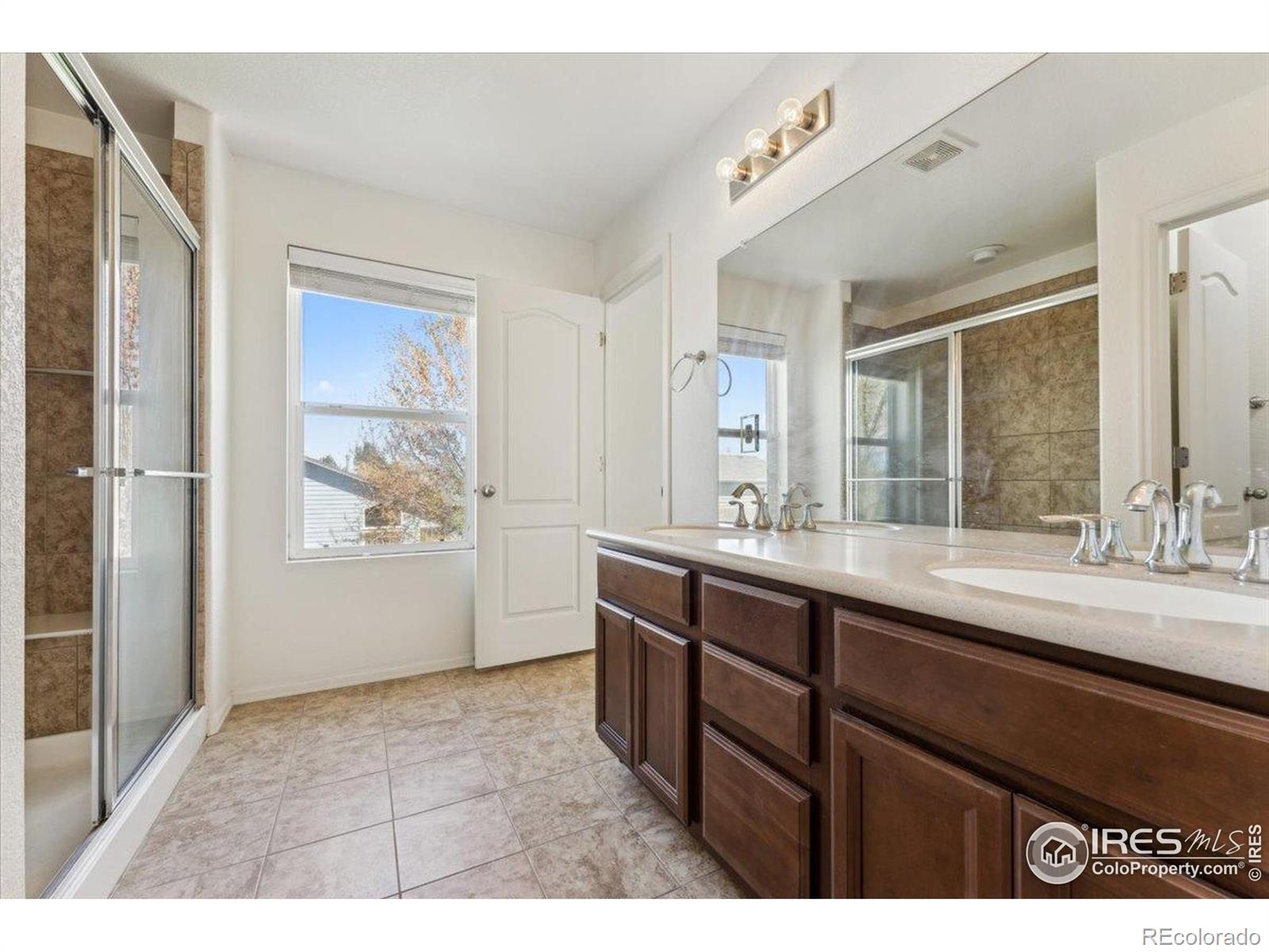 MLS Image #15 for 1736  trevor court,longmont, Colorado