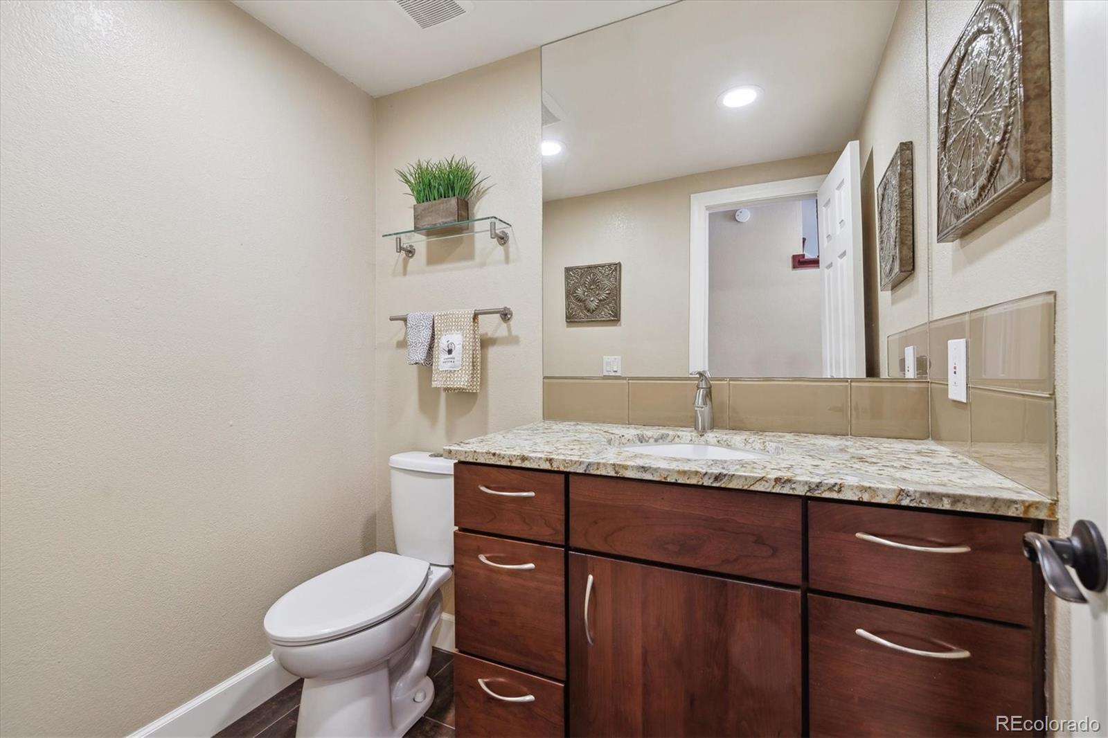 MLS Image #19 for 6336 s newland court,littleton, Colorado