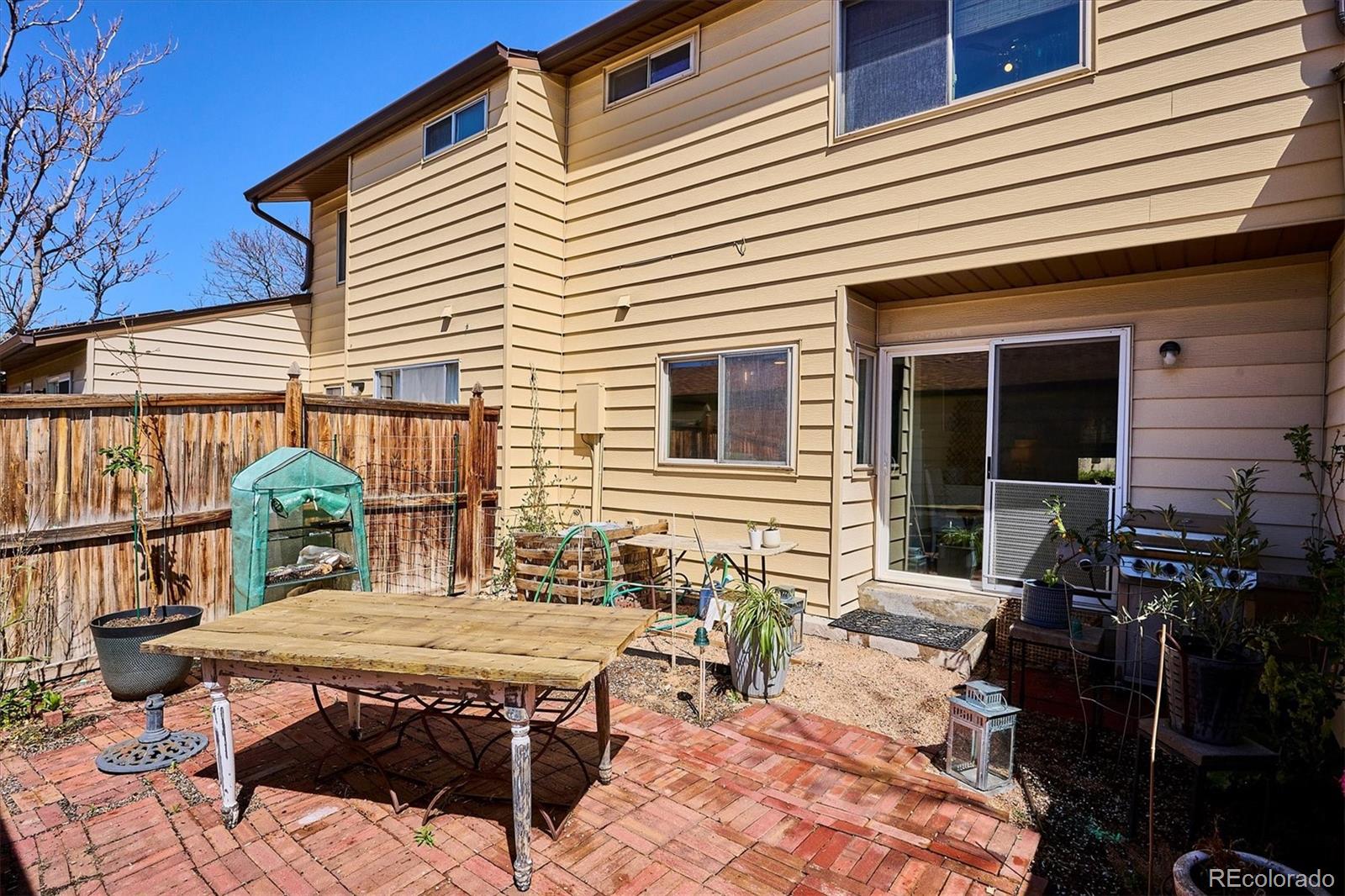 MLS Image #12 for 16046 e ithaca place,aurora, Colorado