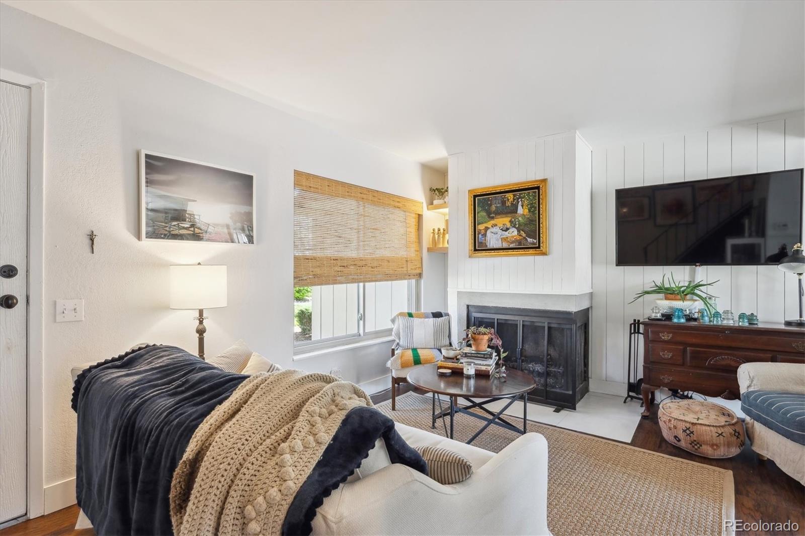 MLS Image #3 for 16046 e ithaca place,aurora, Colorado