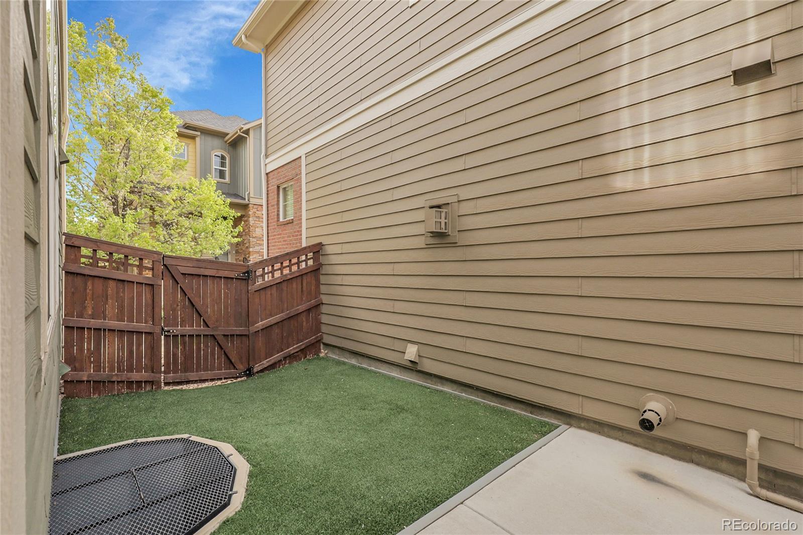 MLS Image #17 for 368  dallas street,denver, Colorado