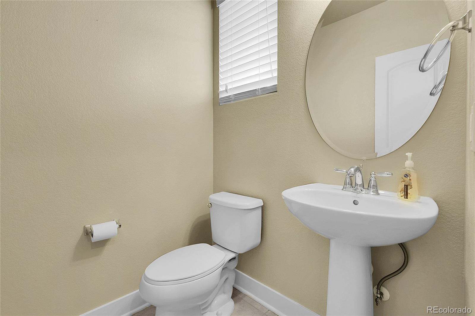 MLS Image #21 for 368  dallas street,denver, Colorado