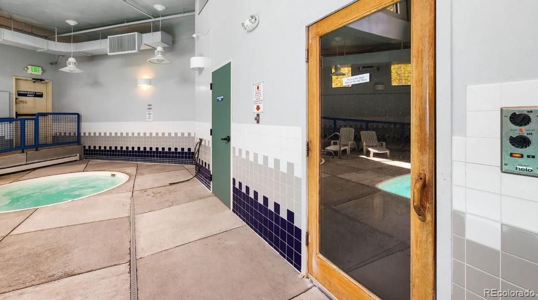 MLS Image #28 for 2300  lodge pole circle,silverthorne, Colorado