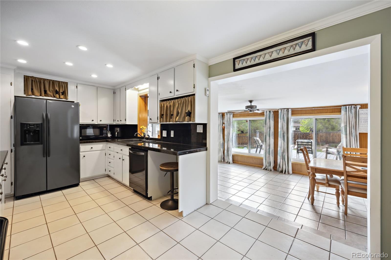 MLS Image #15 for 6013 s logan street,centennial, Colorado