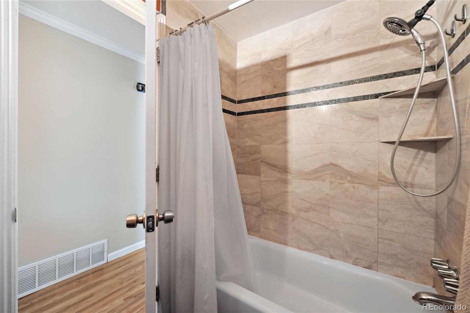 MLS Image #20 for 6013 s logan street,centennial, Colorado