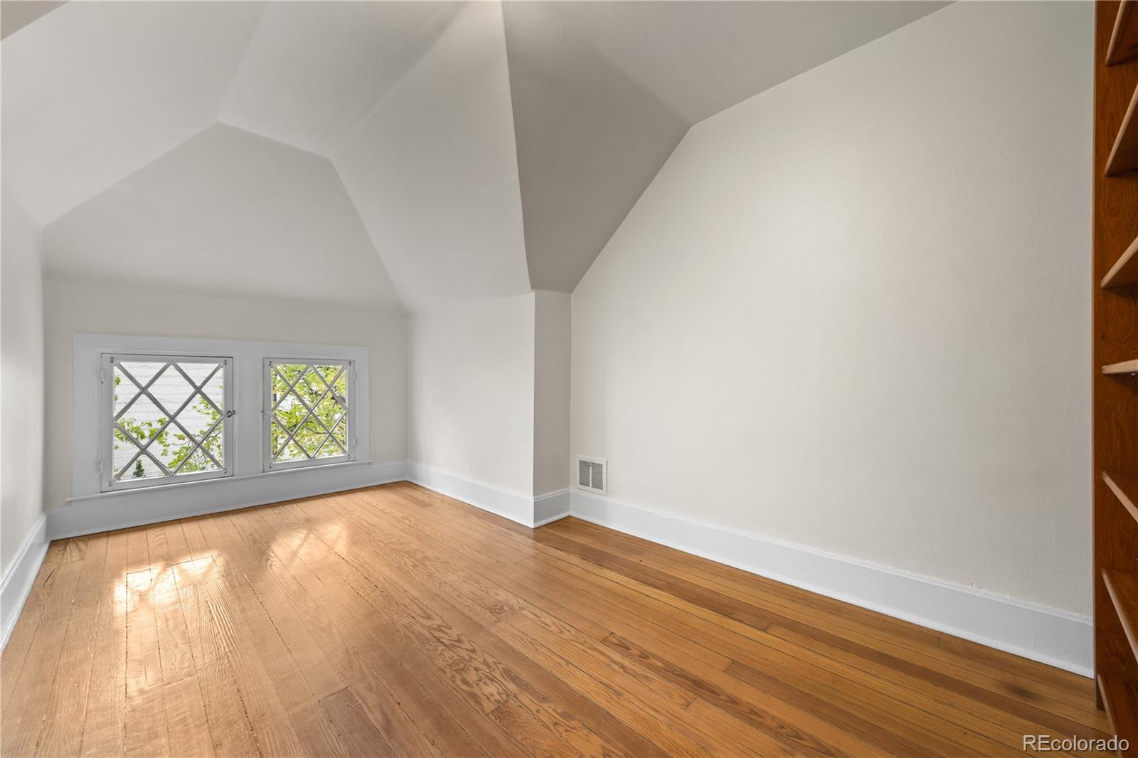 MLS Image #28 for 963 n lafayette street,denver, Colorado