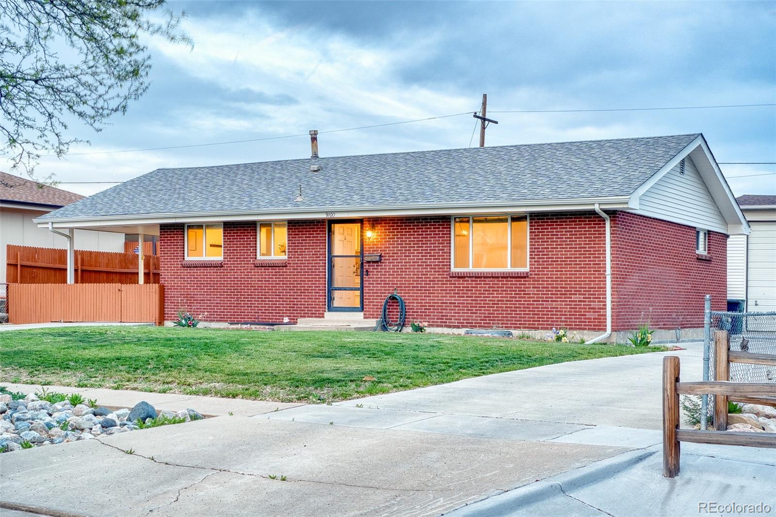 MLS Image #4 for 9100  yucca way,thornton, Colorado