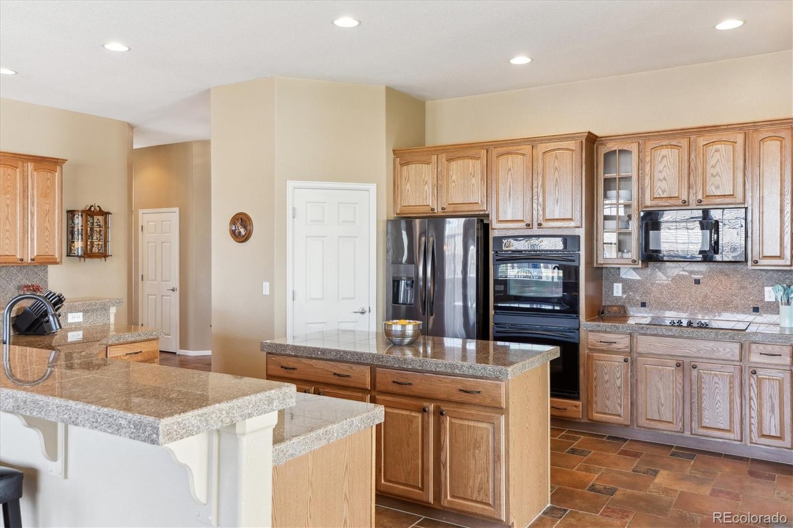 MLS Image #8 for 8312  hackamore road,littleton, Colorado