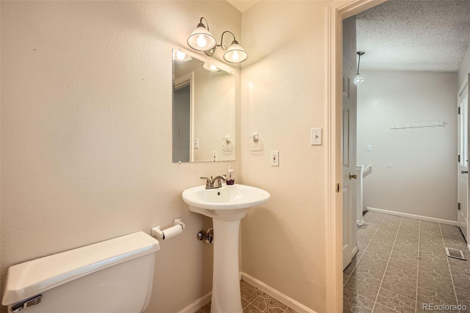 MLS Image #14 for 4543  lamplighter circle,colorado springs, Colorado