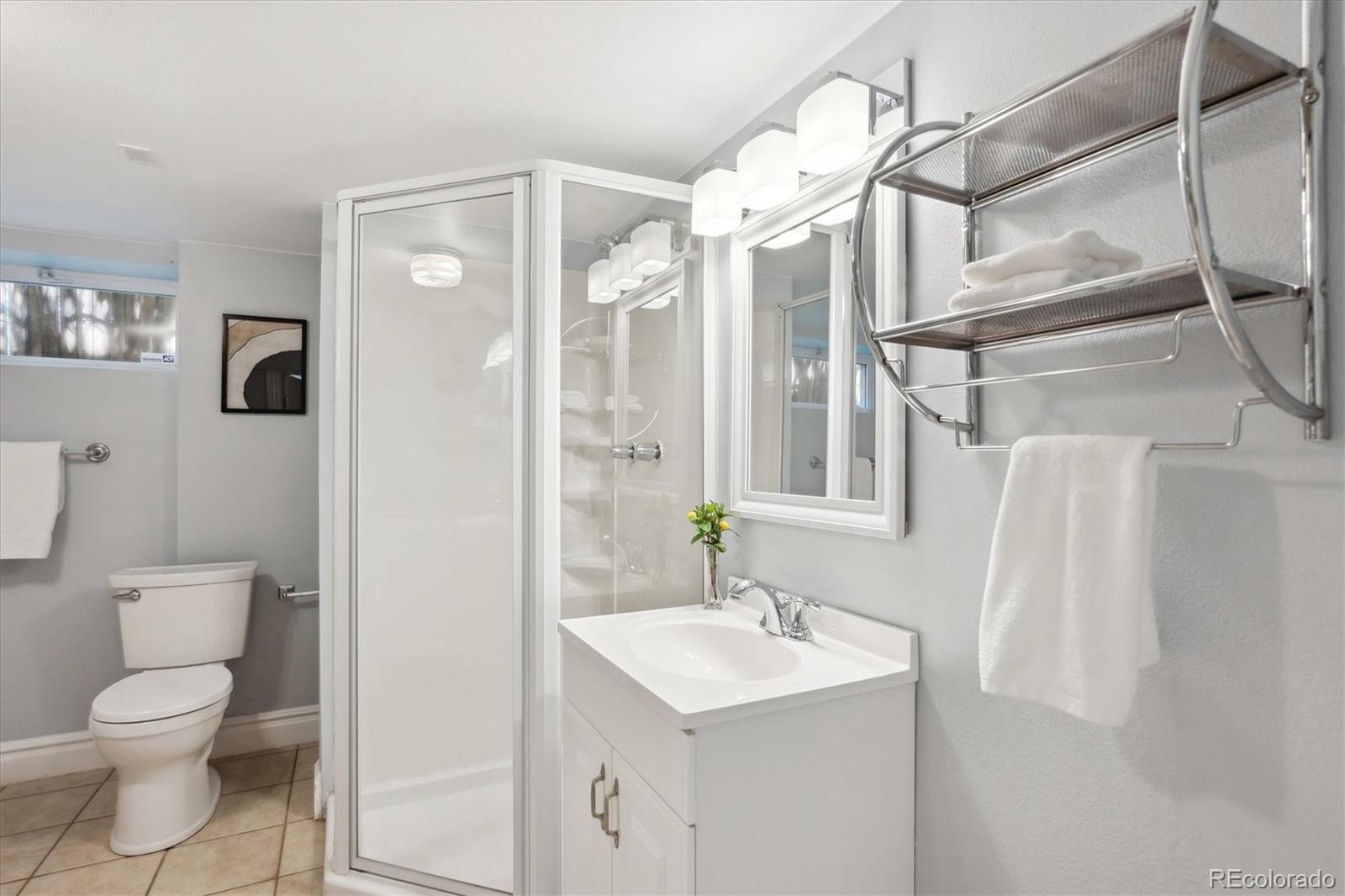 MLS Image #31 for 2683  bellaire street,denver, Colorado