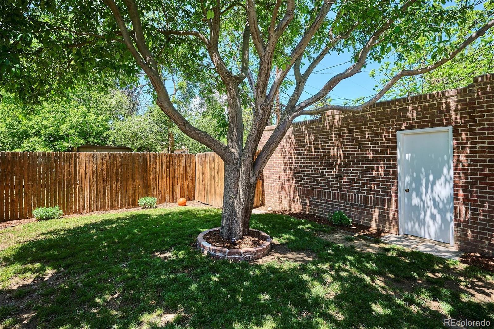 MLS Image #35 for 2683  bellaire street,denver, Colorado