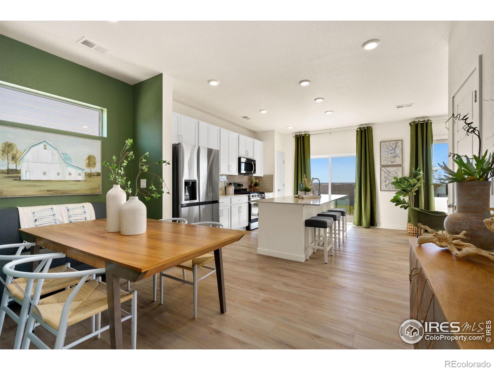 MLS Image #5 for 3925  kobuk street,evans, Colorado