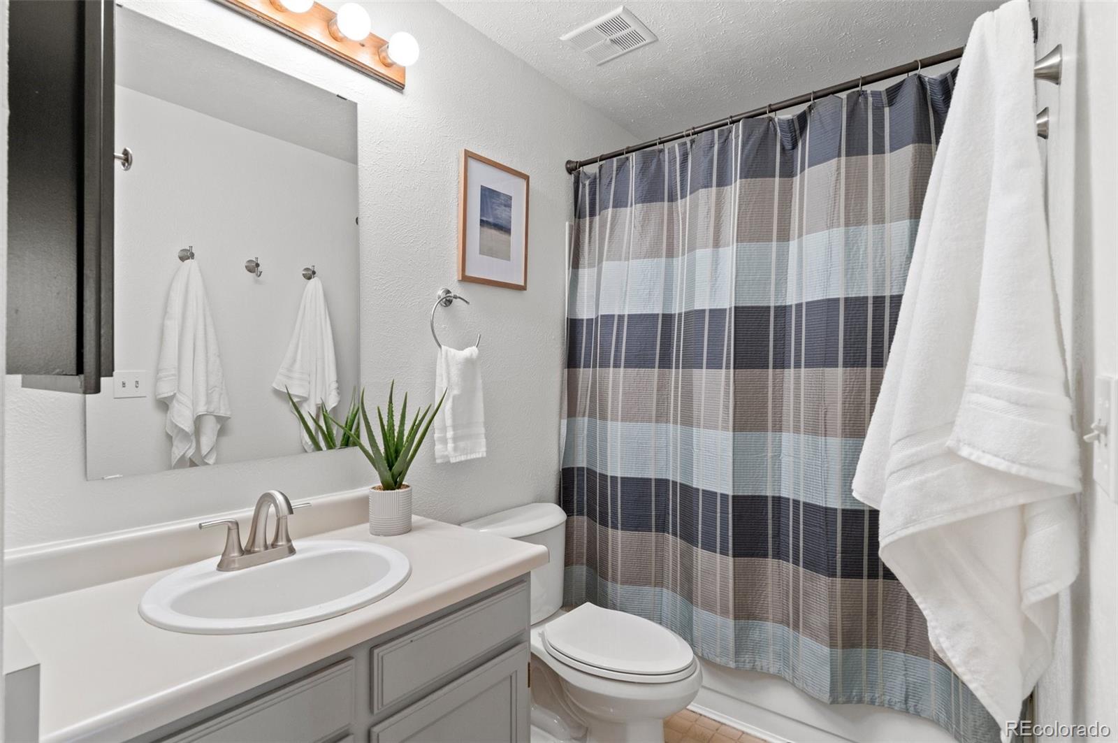 MLS Image #16 for 7633  gray way,arvada, Colorado