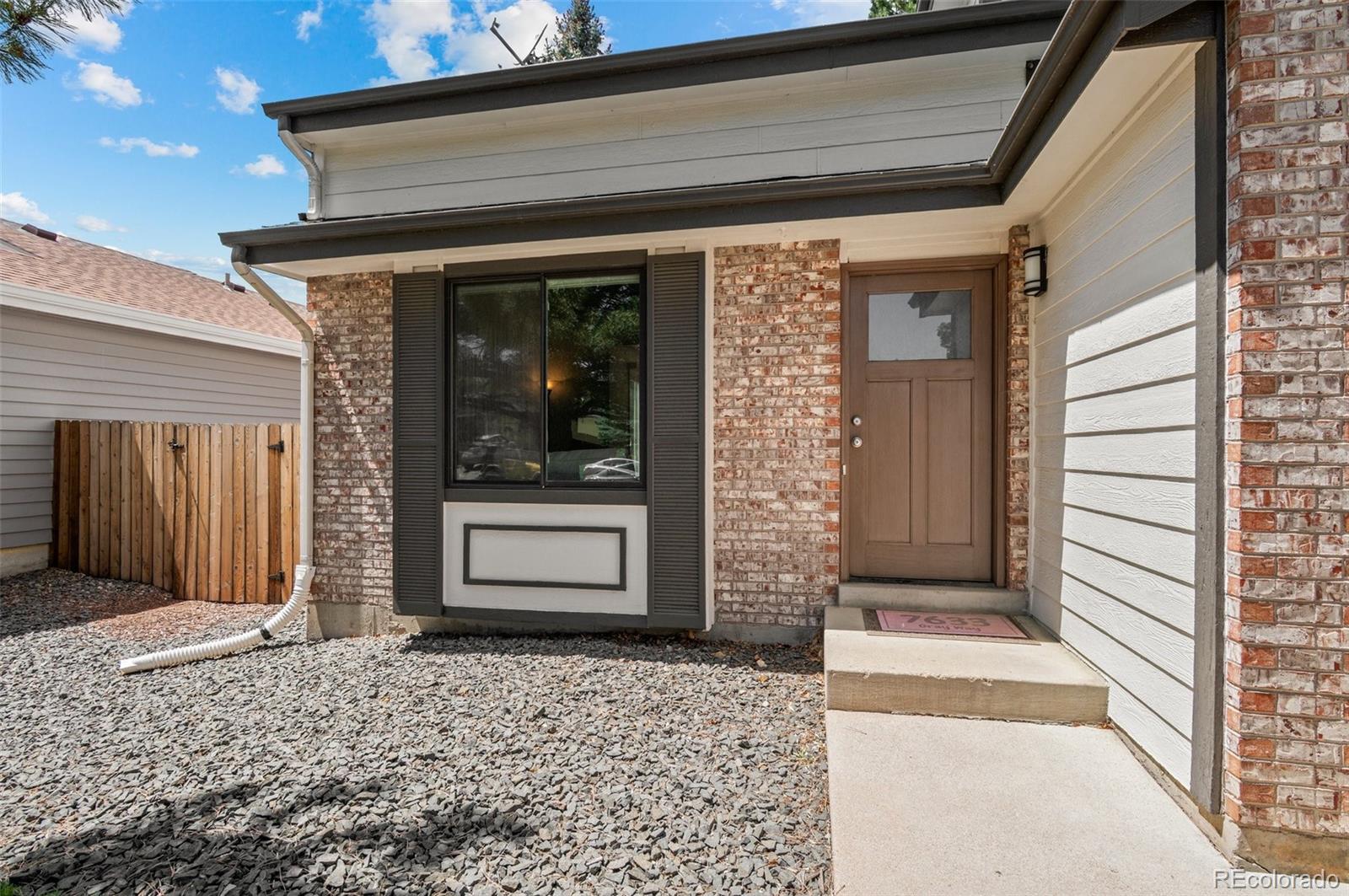 MLS Image #3 for 7633  gray way,arvada, Colorado