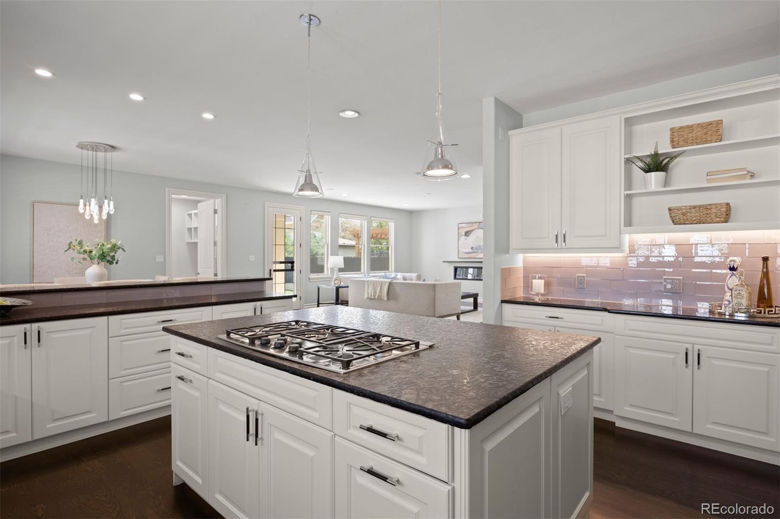 MLS Image #13 for 2500 s monroe street,denver, Colorado