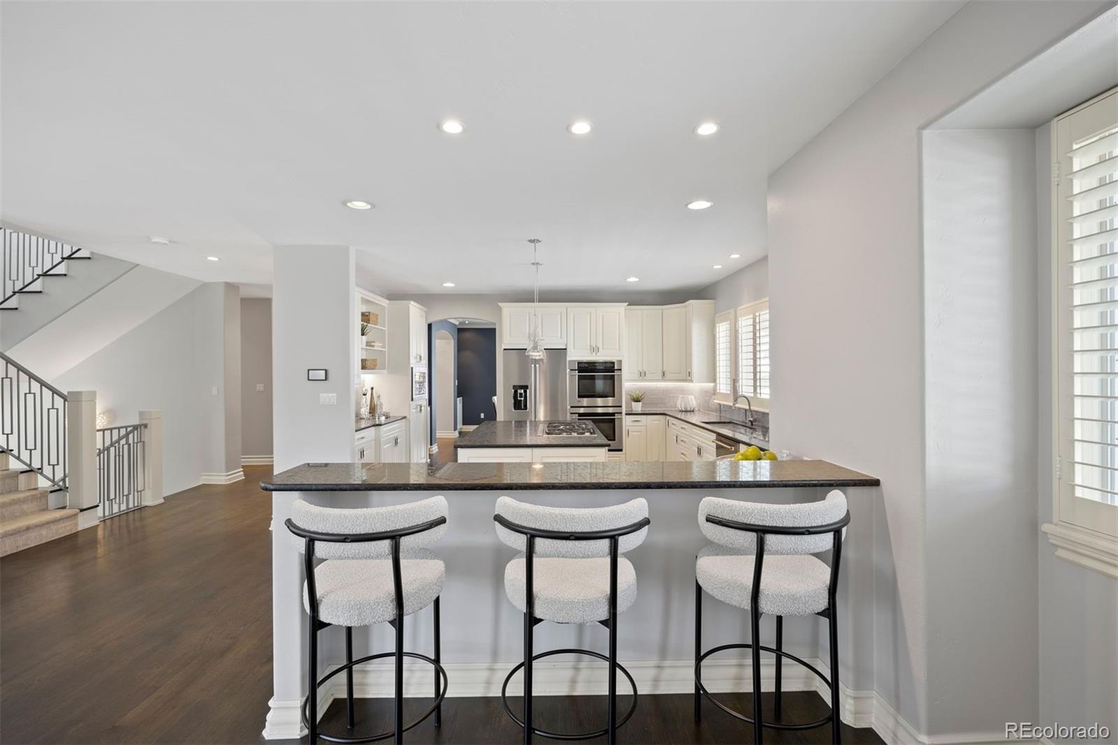 MLS Image #14 for 2500 s monroe street,denver, Colorado