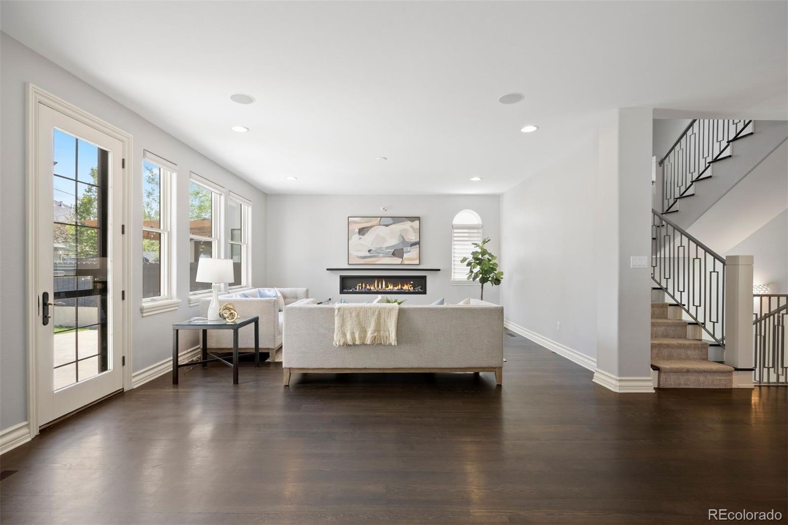MLS Image #18 for 2500 s monroe street,denver, Colorado