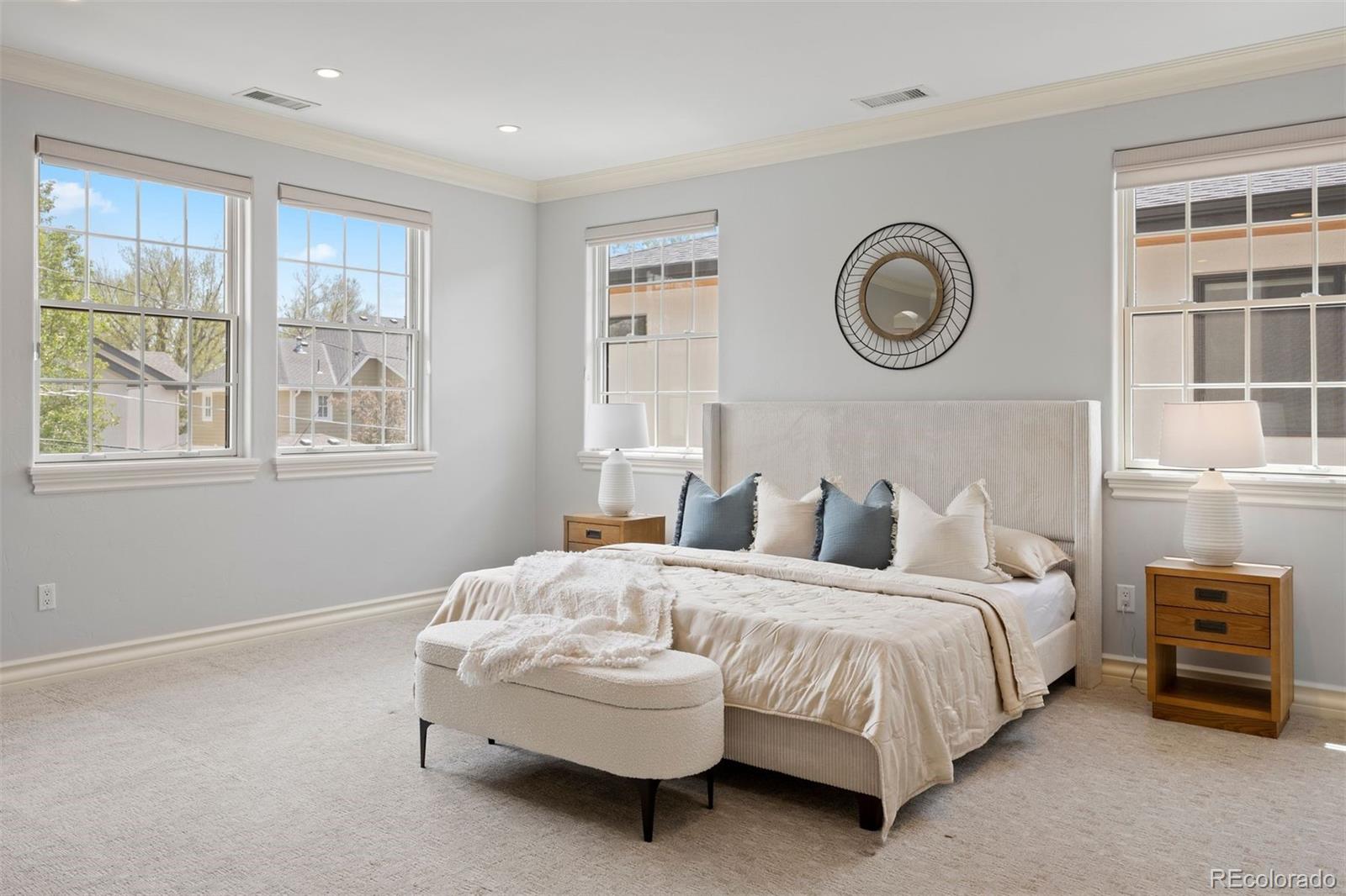 MLS Image #23 for 2500 s monroe street,denver, Colorado