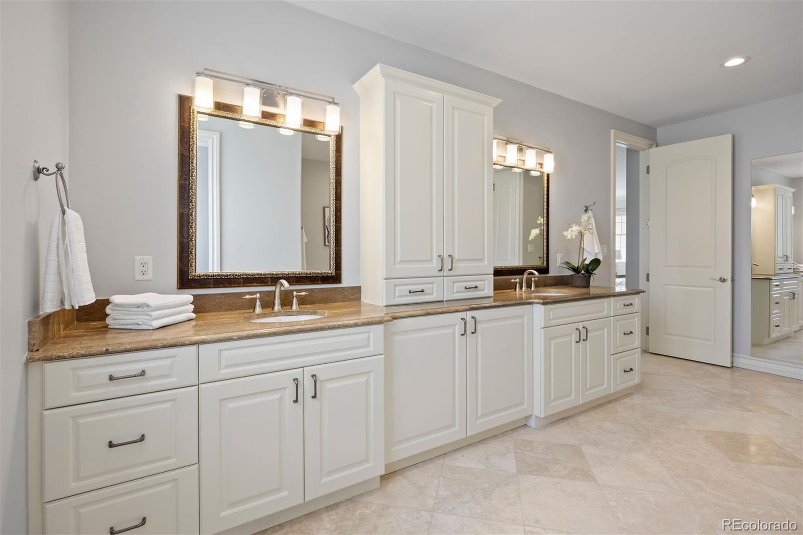 MLS Image #28 for 2500 s monroe street,denver, Colorado