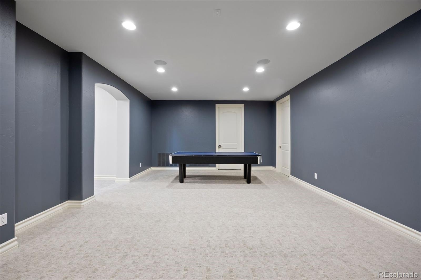 MLS Image #36 for 2500 s monroe street,denver, Colorado