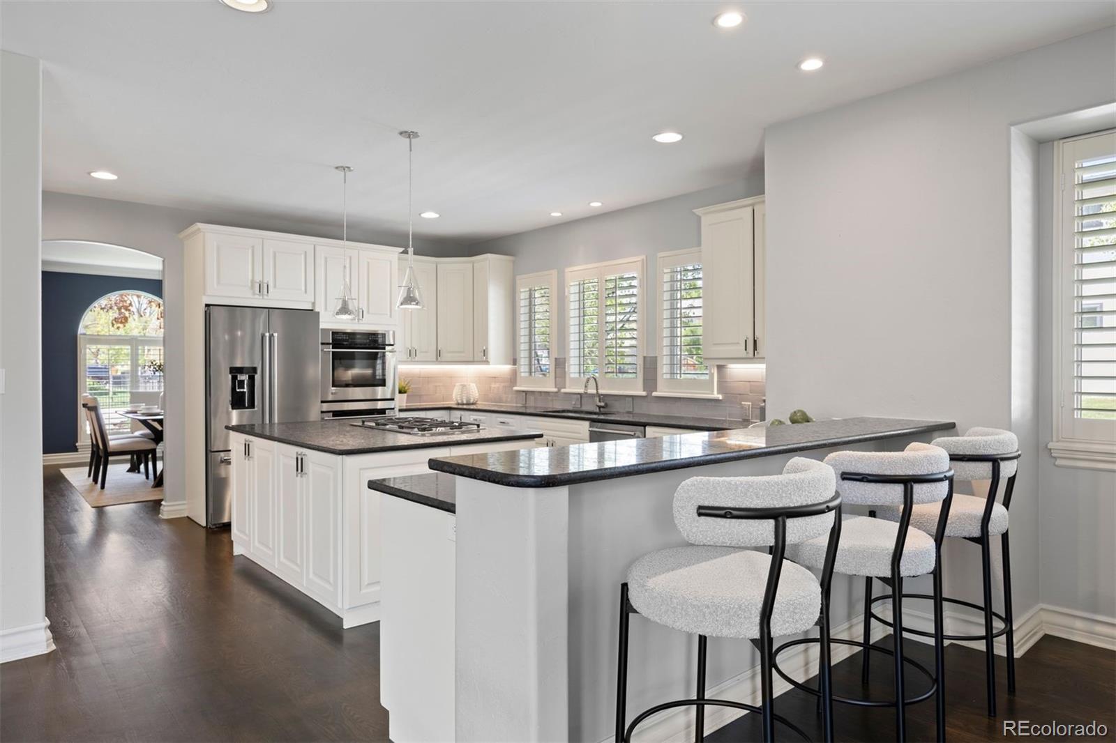 MLS Image #9 for 2500 s monroe street,denver, Colorado