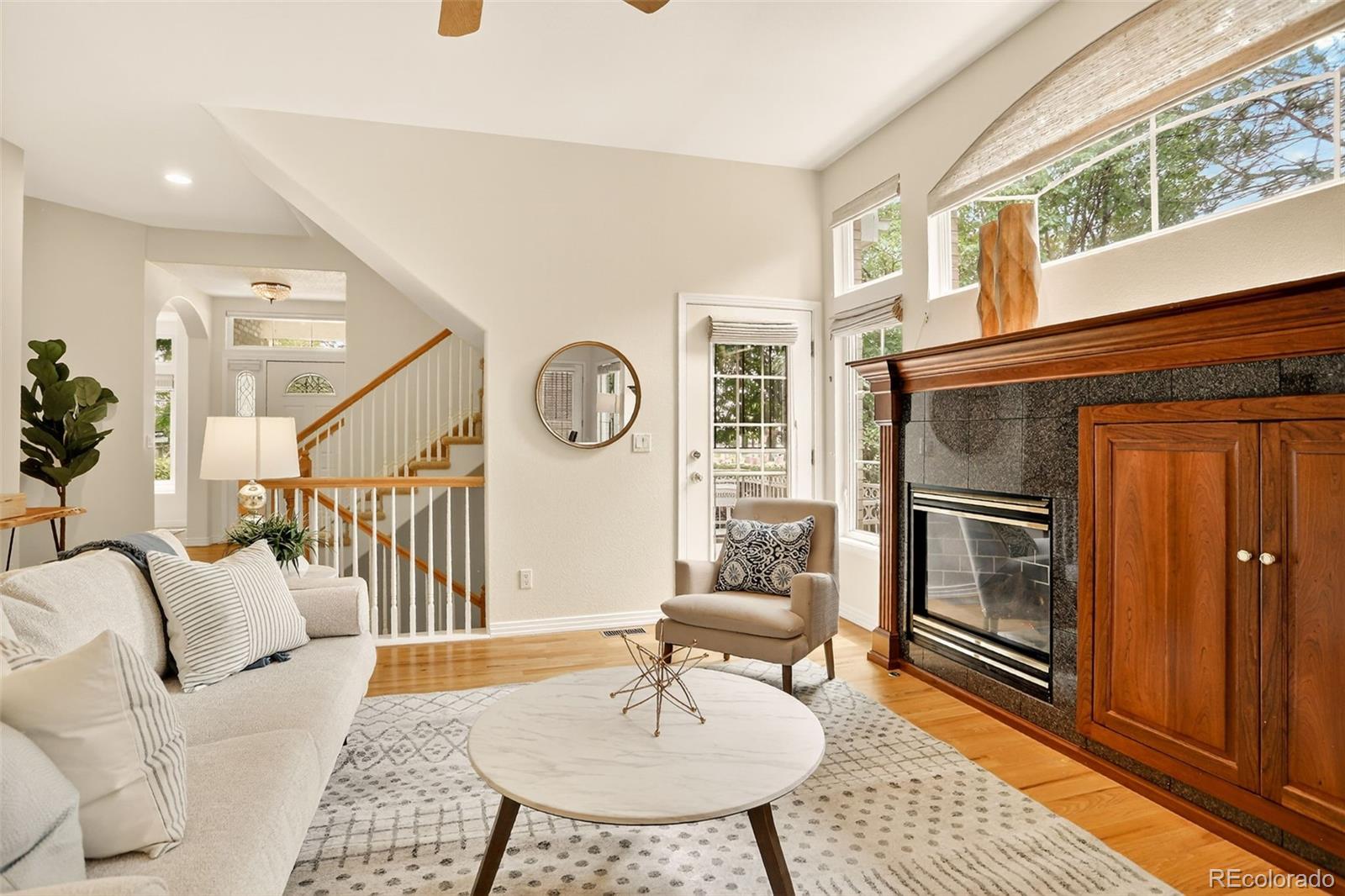 MLS Image #18 for 561  roslyn street,denver, Colorado