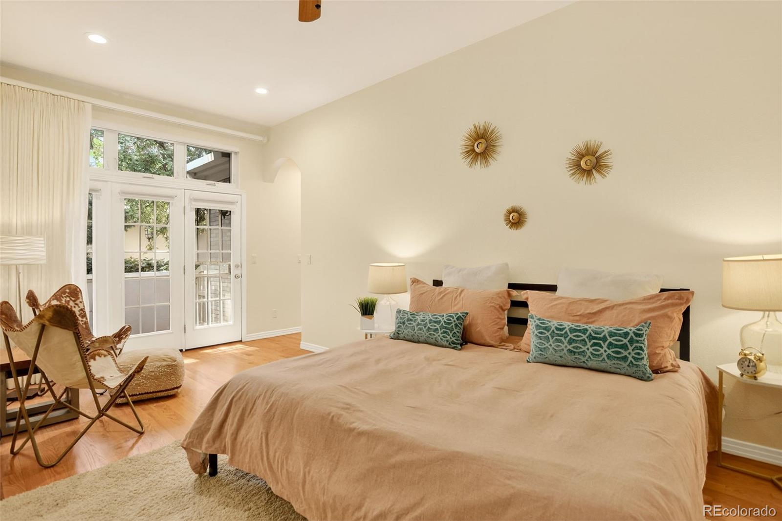 MLS Image #21 for 561  roslyn street,denver, Colorado