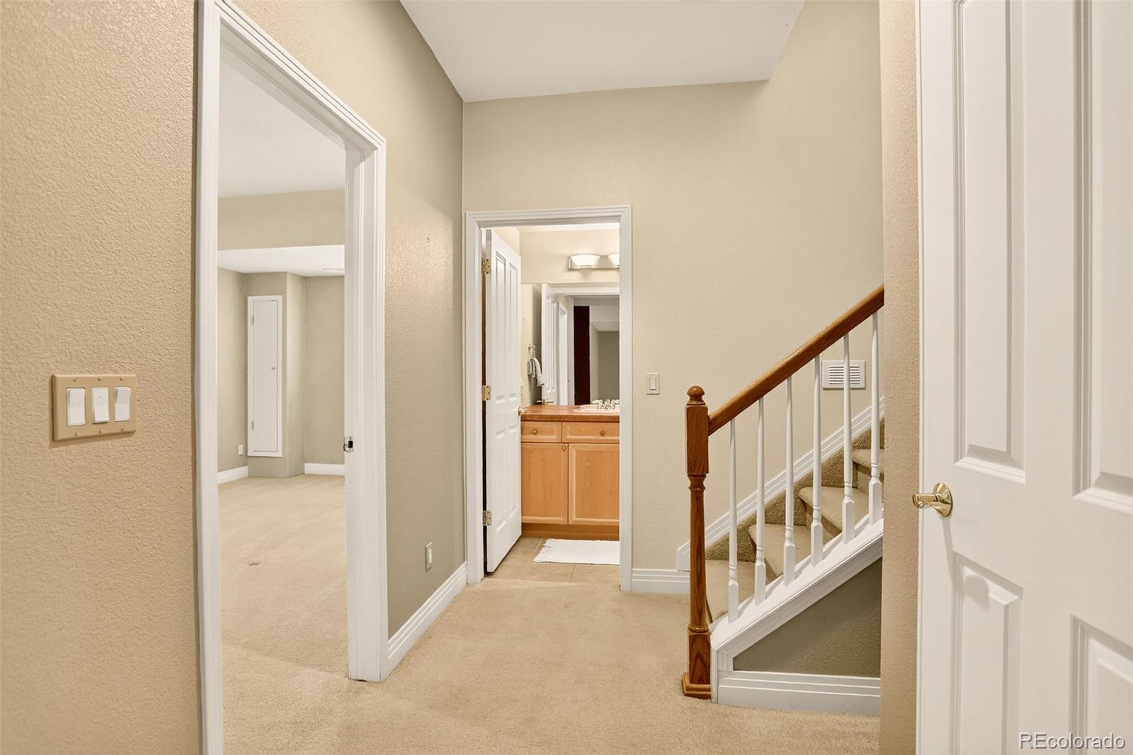 MLS Image #32 for 561  roslyn street,denver, Colorado