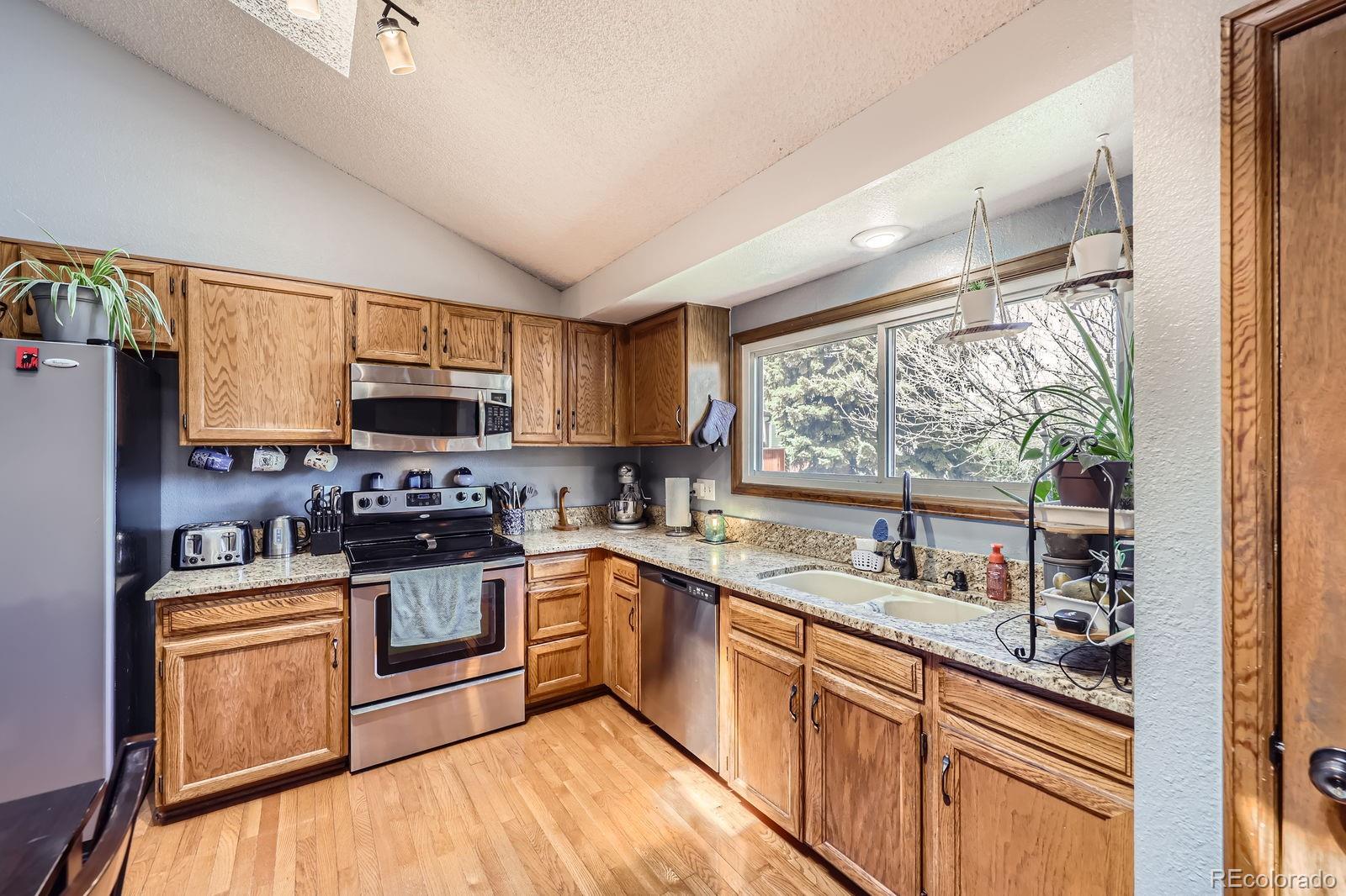 MLS Image #10 for 3680 s gibralter circle,aurora, Colorado