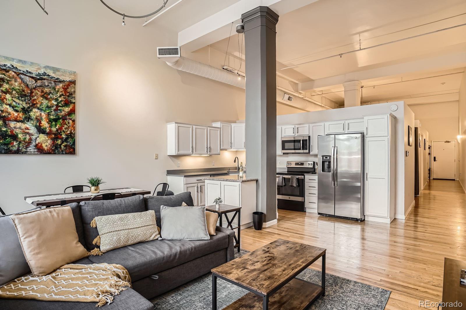 MLS Image #4 for 1555  california street 304,denver, Colorado