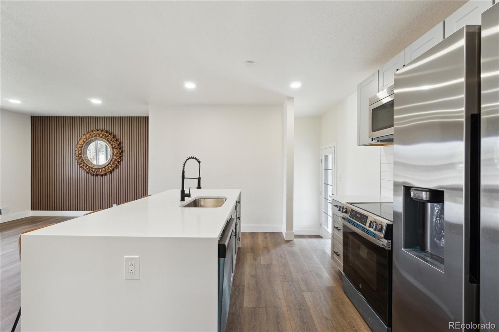MLS Image #5 for 2840  cottonwood drive,denver, Colorado