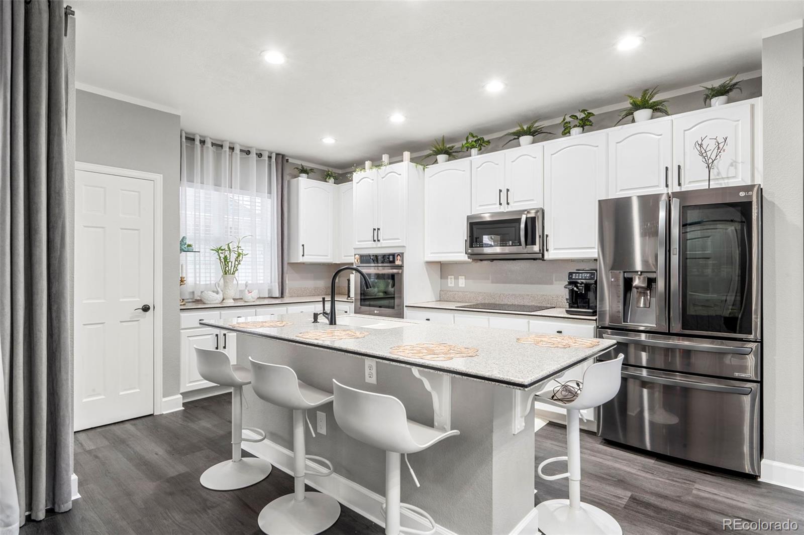 MLS Image #6 for 3818 s dallas street,aurora, Colorado