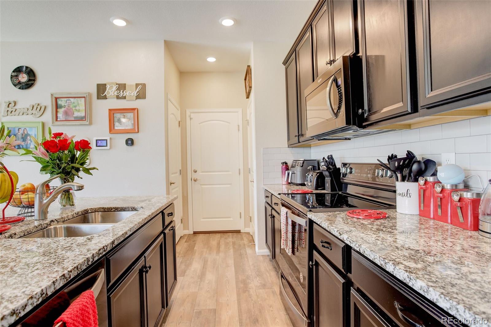 MLS Image #12 for 4316 s netherland street,aurora, Colorado