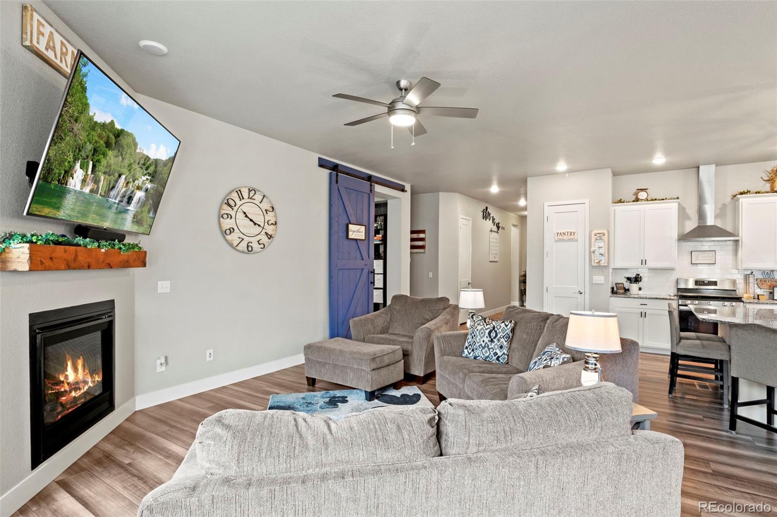 MLS Image #6 for 6698  enclave vista loop,colorado springs, Colorado