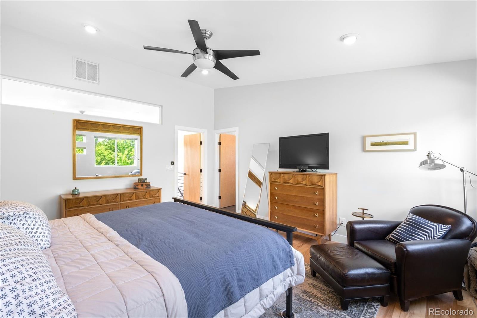 MLS Image #28 for 2669 n cherry street,denver, Colorado