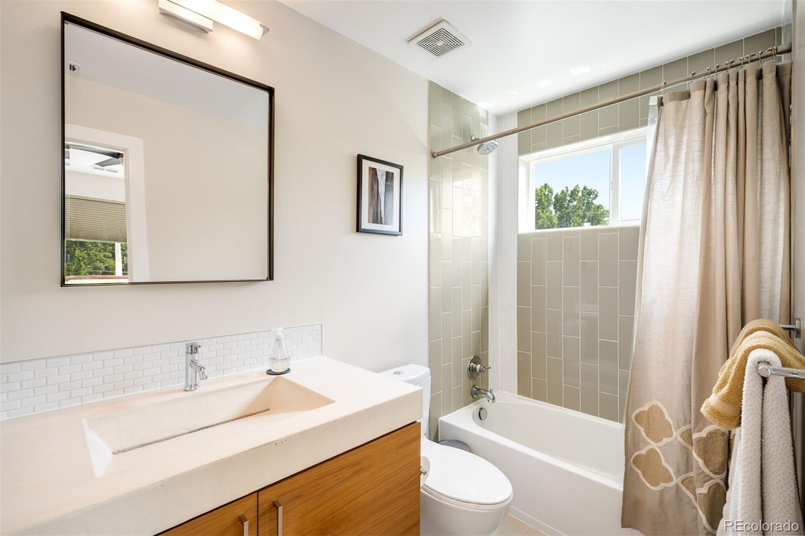 MLS Image #33 for 2669 n cherry street,denver, Colorado