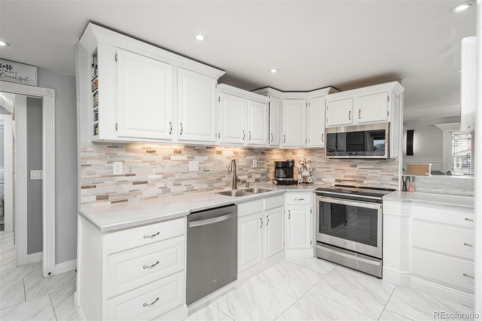 MLS Image #3 for 8151 s marshall court,littleton, Colorado