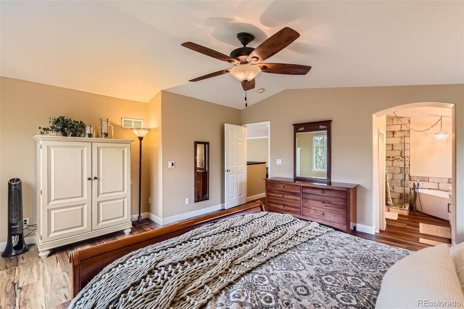 MLS Image #20 for 8807  tuscany lane,highlands ranch, Colorado