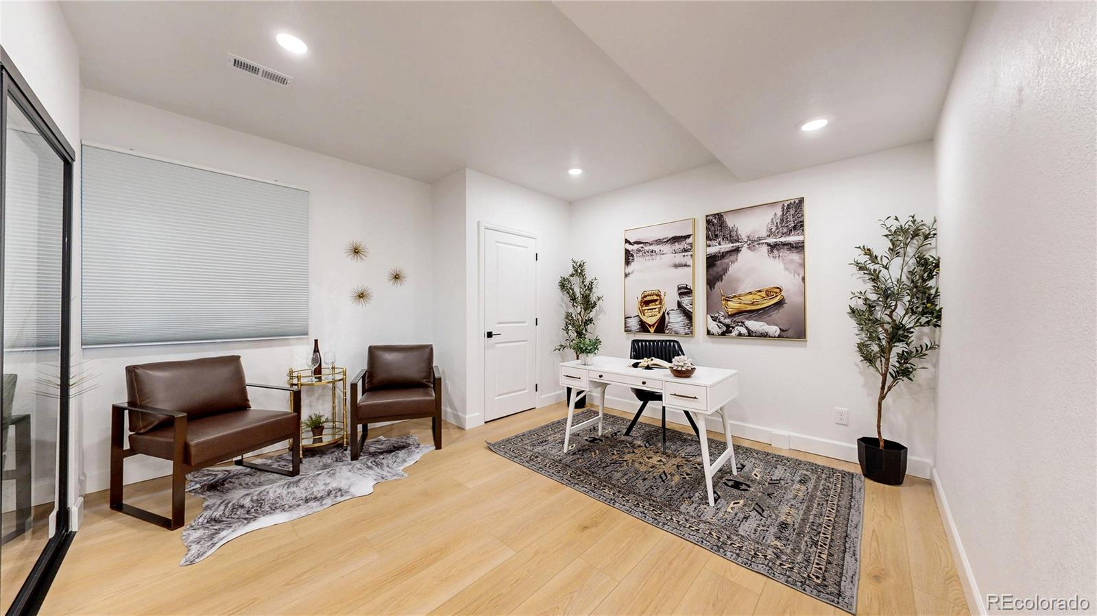 MLS Image #14 for 7932 e 49th place,denver, Colorado
