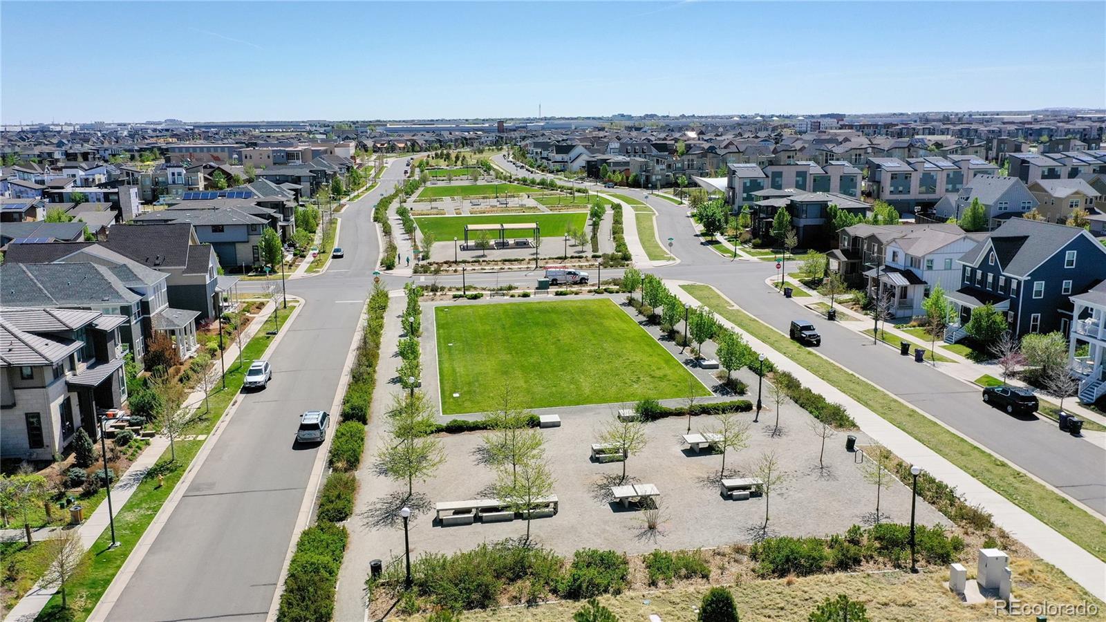 MLS Image #25 for 7932 e 49th place,denver, Colorado