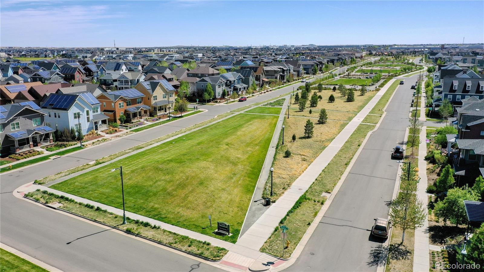 MLS Image #26 for 7932 e 49th place,denver, Colorado