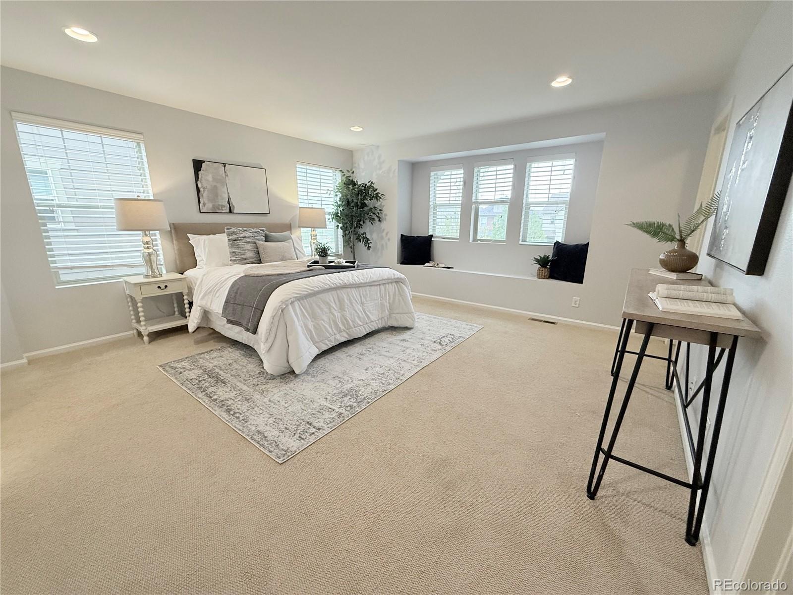 MLS Image #4 for 7932 e 49th place,denver, Colorado