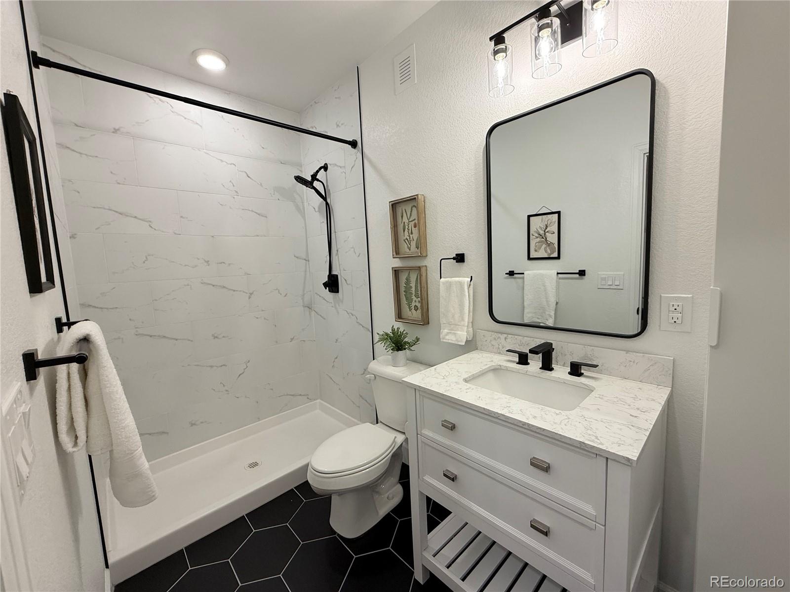 MLS Image #7 for 7932 e 49th place,denver, Colorado