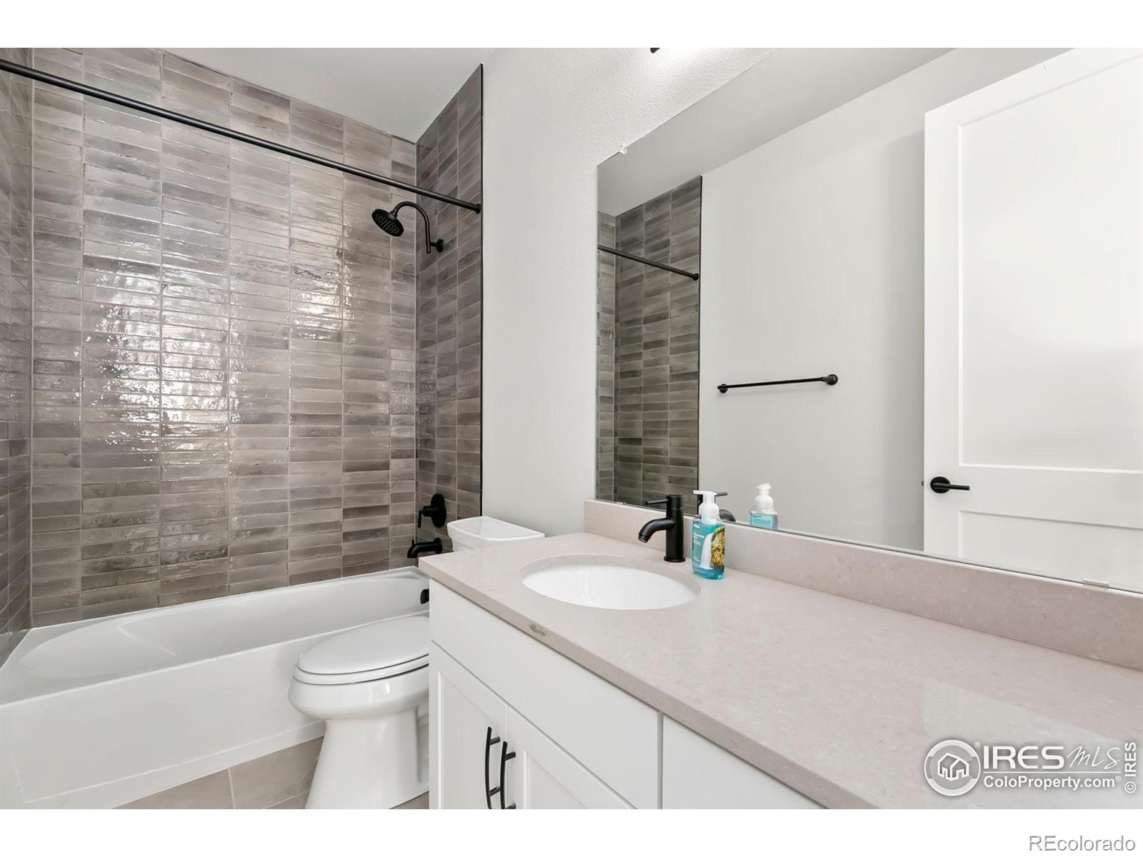 MLS Image #8 for 706  greenfields drive,fort collins, Colorado