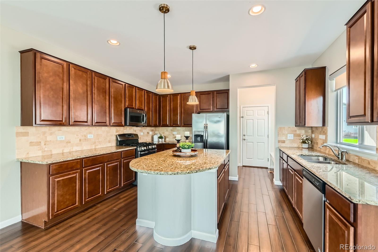 MLS Image #9 for 17040  galapago court,broomfield, Colorado