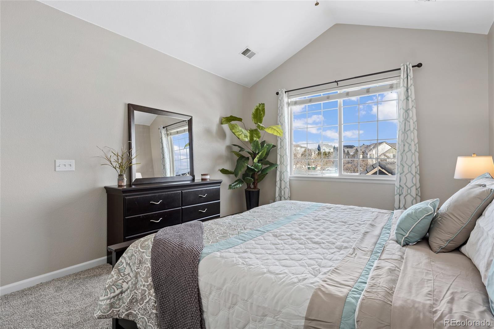 MLS Image #15 for 22610 e ontario drive,aurora, Colorado