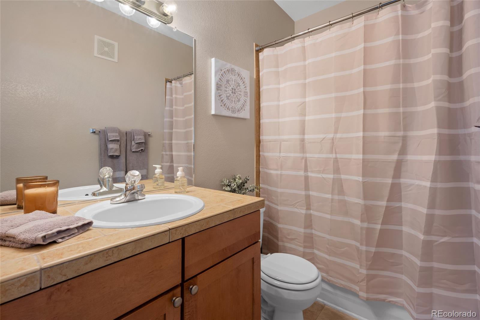 MLS Image #20 for 22610 e ontario drive,aurora, Colorado