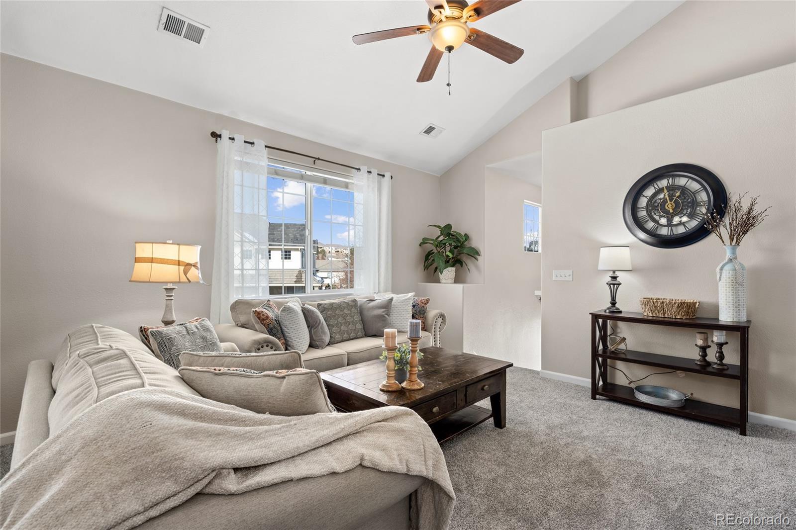 MLS Image #4 for 22610 e ontario drive,aurora, Colorado