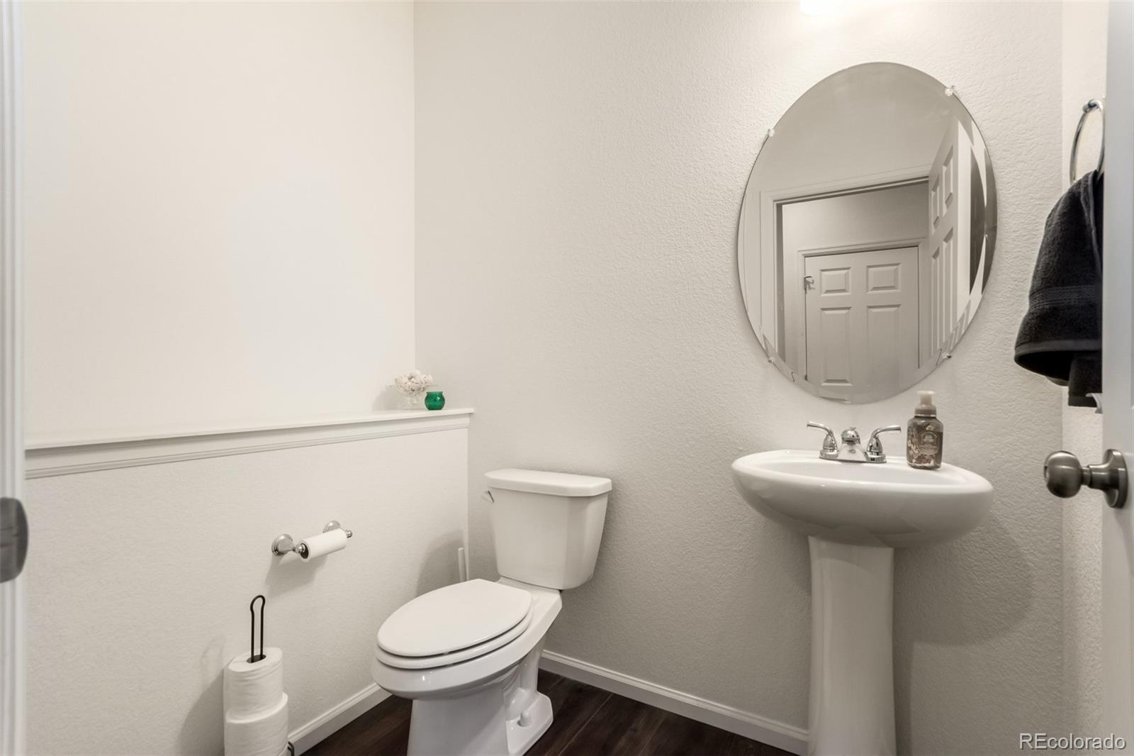 MLS Image #13 for 10208  walden court,commerce city, Colorado